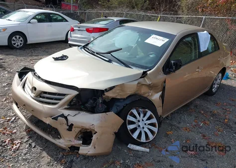 2013 Toyota Corolla Le z USA, uszkodzony, nr VIN 2T1BU4EE5DC012617